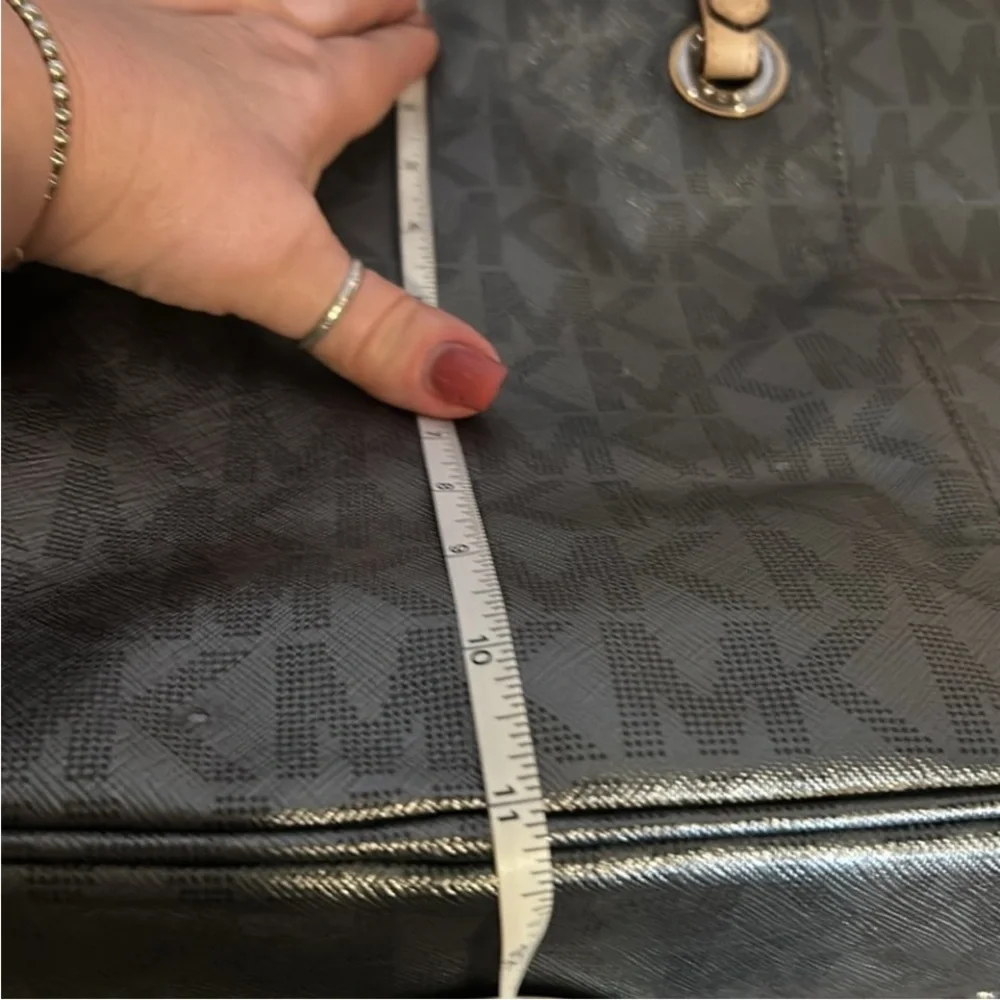 Michael Kors MK Metallic Brown Purse Shiny Handbag Bag Charm Leather Straps EUC